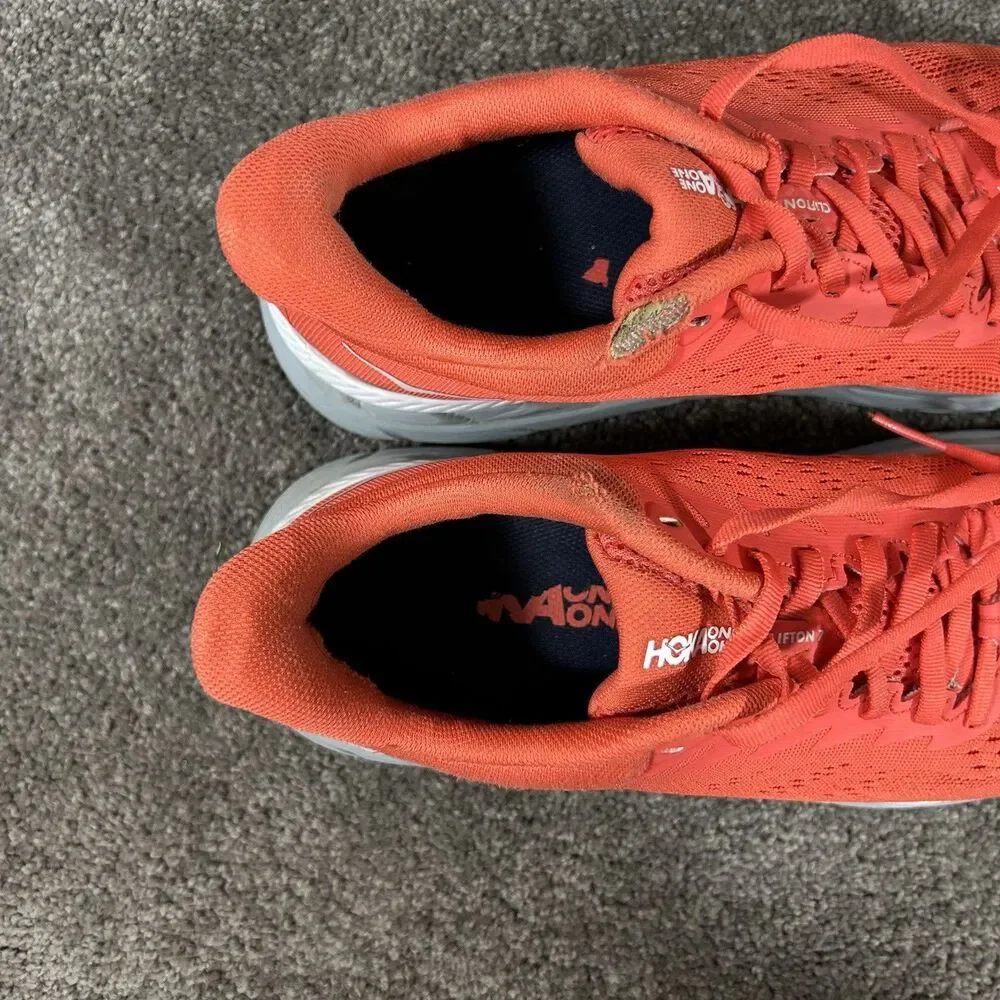 Hoka One One Clifton 7 1110509 HCWH Women’s Size 8.5 Coral White Running Shoes